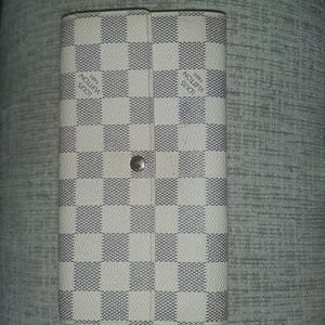 LV Damier Azur Sarah Wallet